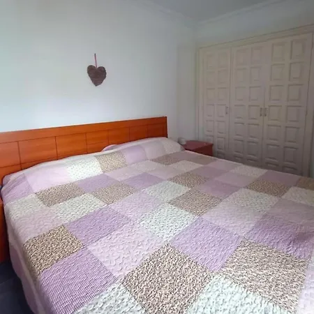 Con Vista Al Golf Amarilla Sc743