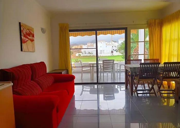Apartament Con Vista Al Golf Amarilla Sc743